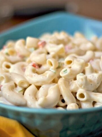 new york style deli macaroni salad in blue bowl