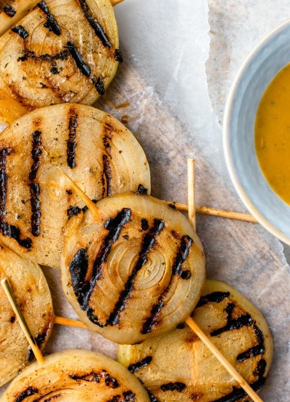 GRILLED ONIONS with HONEY MUSTARD GLAZE - perfect on the grill #happilyunprocessed
