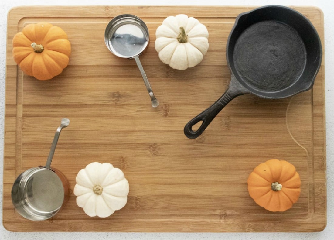 How to make a Fall Charcuterie Board in 5 easy steps