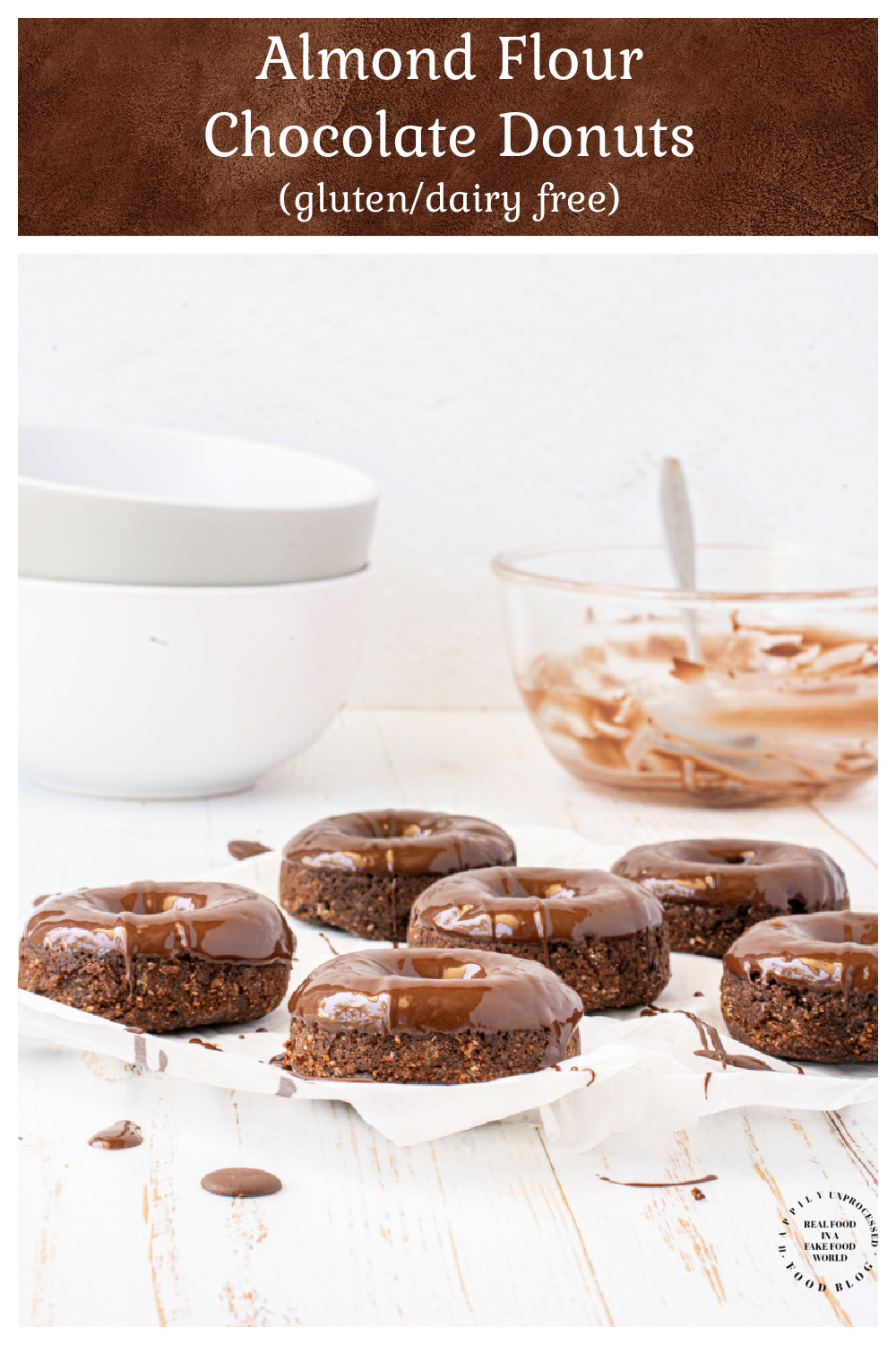 How to make healthy almond and coconut flour donuts that are gluten and dairy free #happilyunprocessed